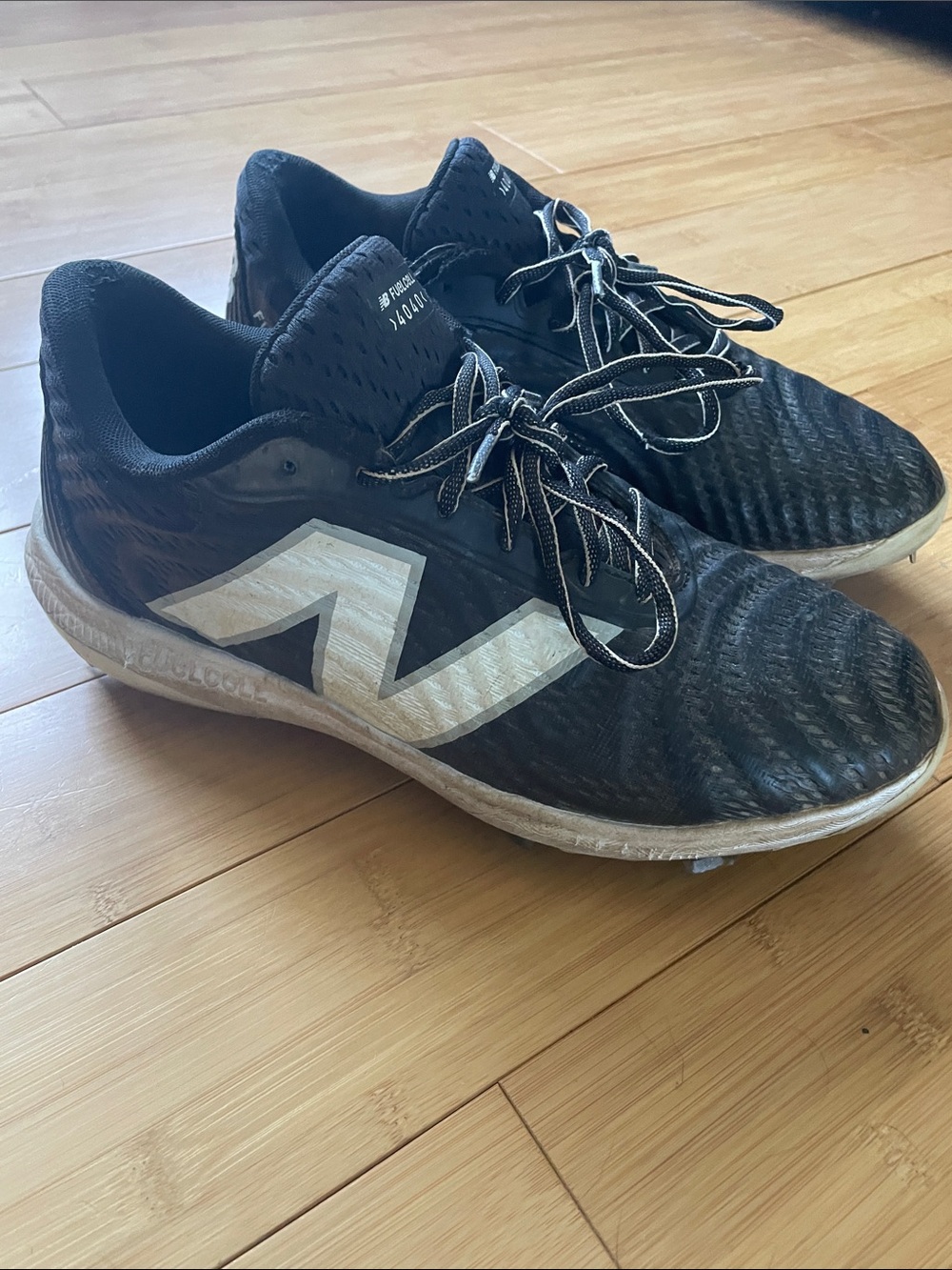 New Balance FuelCell 4040 Baseball Cleats